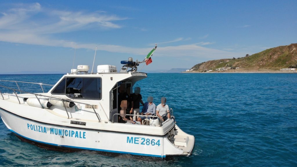 pilotina Polizia Municipale sezione navale Messina