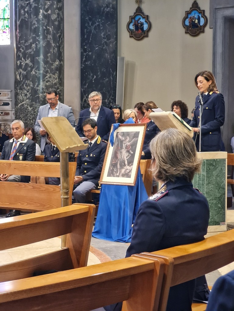 Messina, celebrato San Michele Arcangelo: patrono della polizia di Stato.  Messa solenne nella chiesa di S. Antonio Abate - Gazzetta del Sud