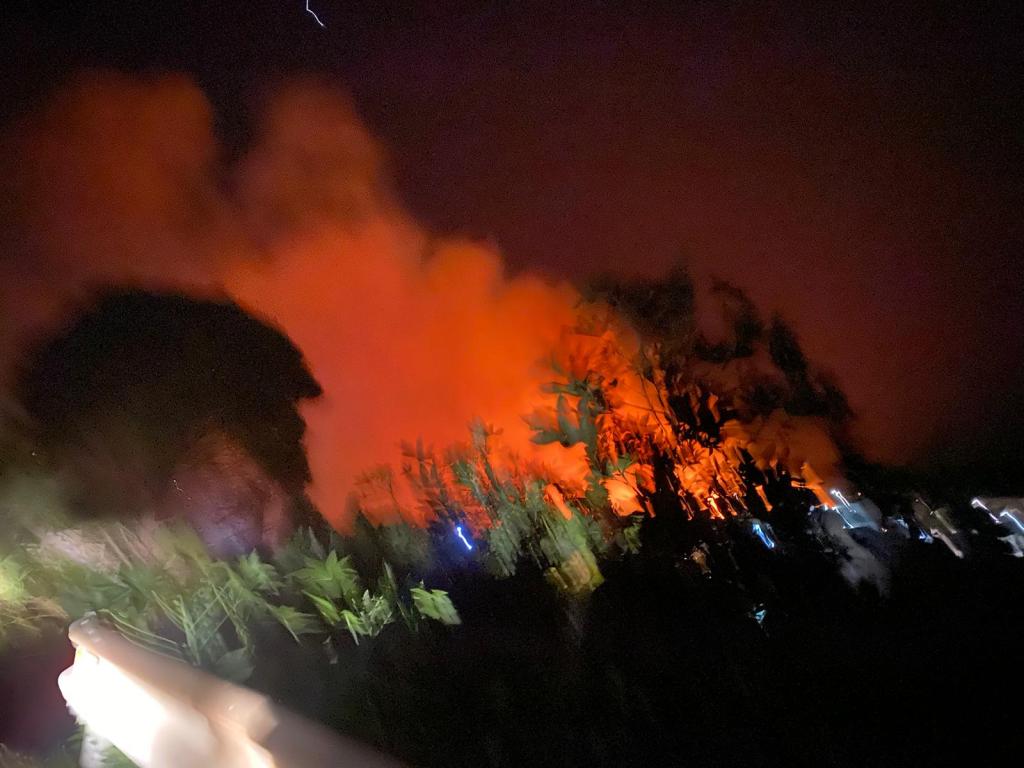 Incendio villafranca tirrena frazione calvaruso