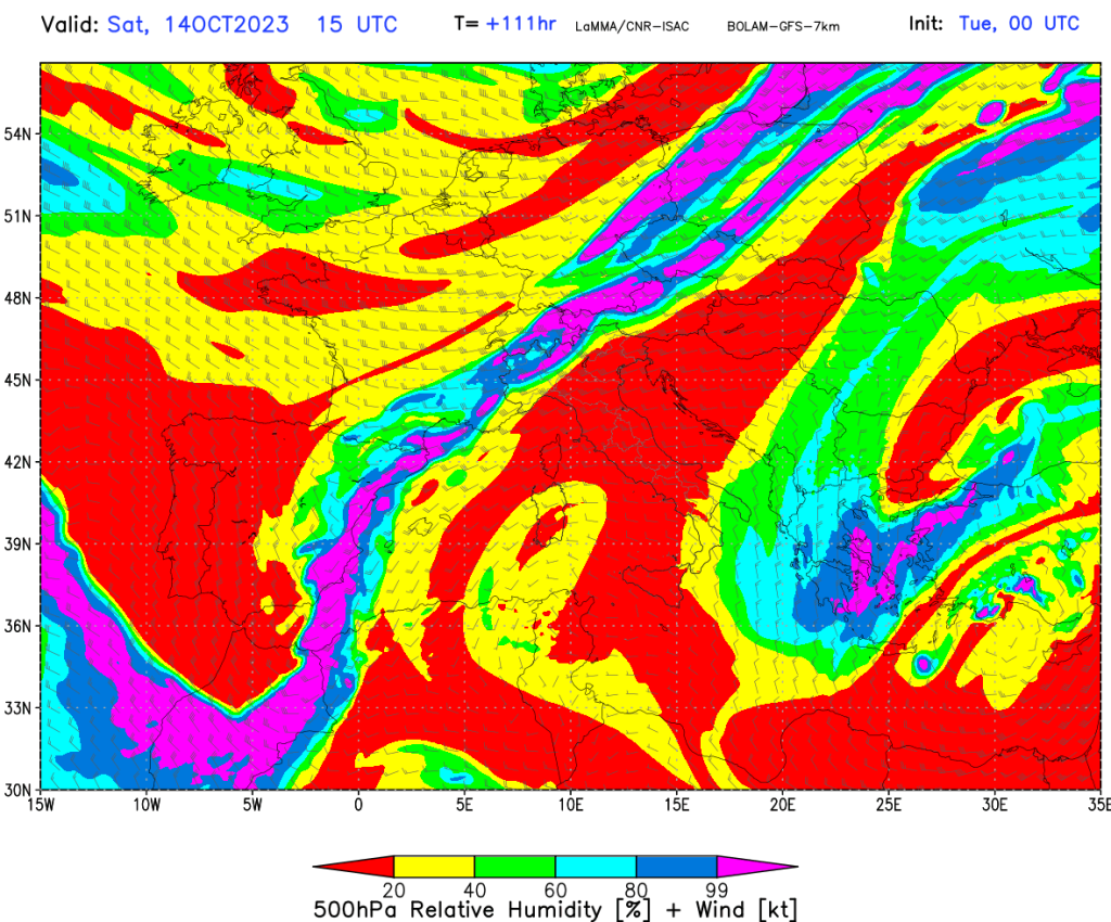 Aria molto secca sui cieli dell'Italia meridionale nel weekend.