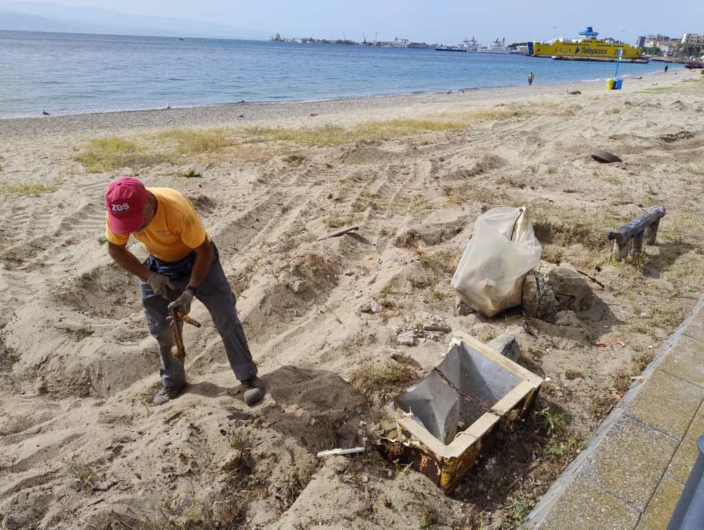 rimozione barche spiaggia ringo