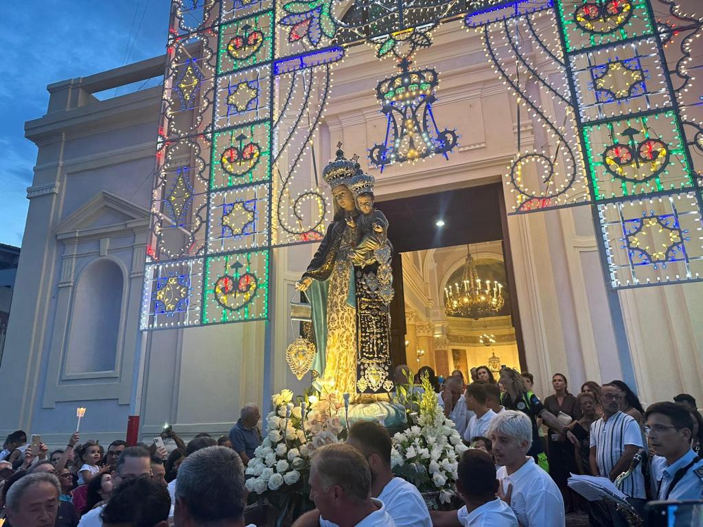 Processione della Madonna a Torre Faro