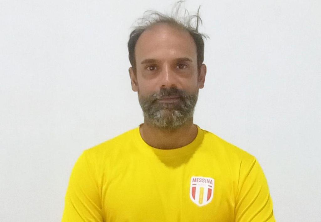 salvatore d'urso in maglia messina futsal