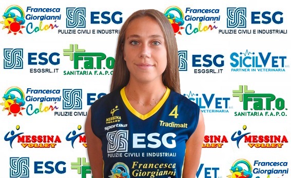 silvana natoli in maglia messina volley