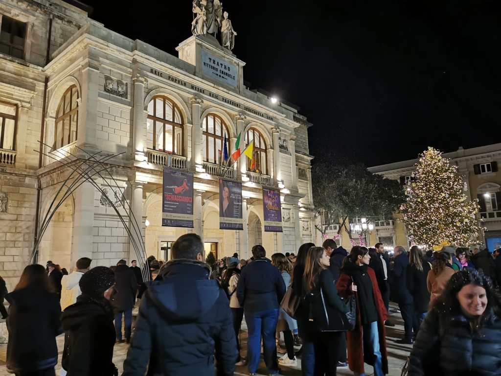 Natale 2024  a teatro