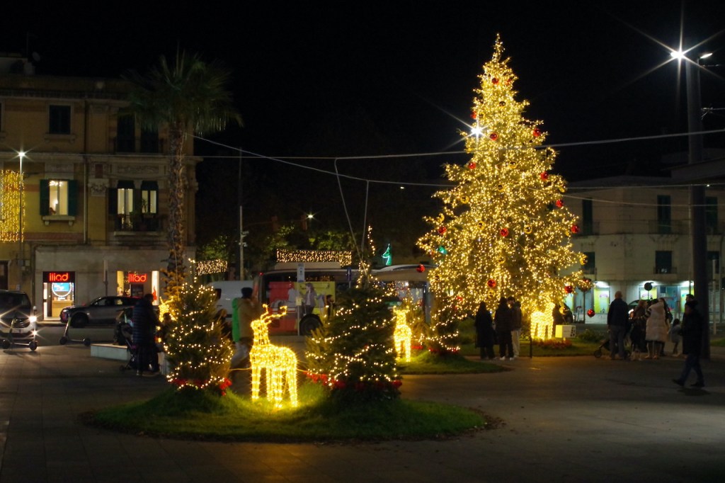 luci piazza cairoli